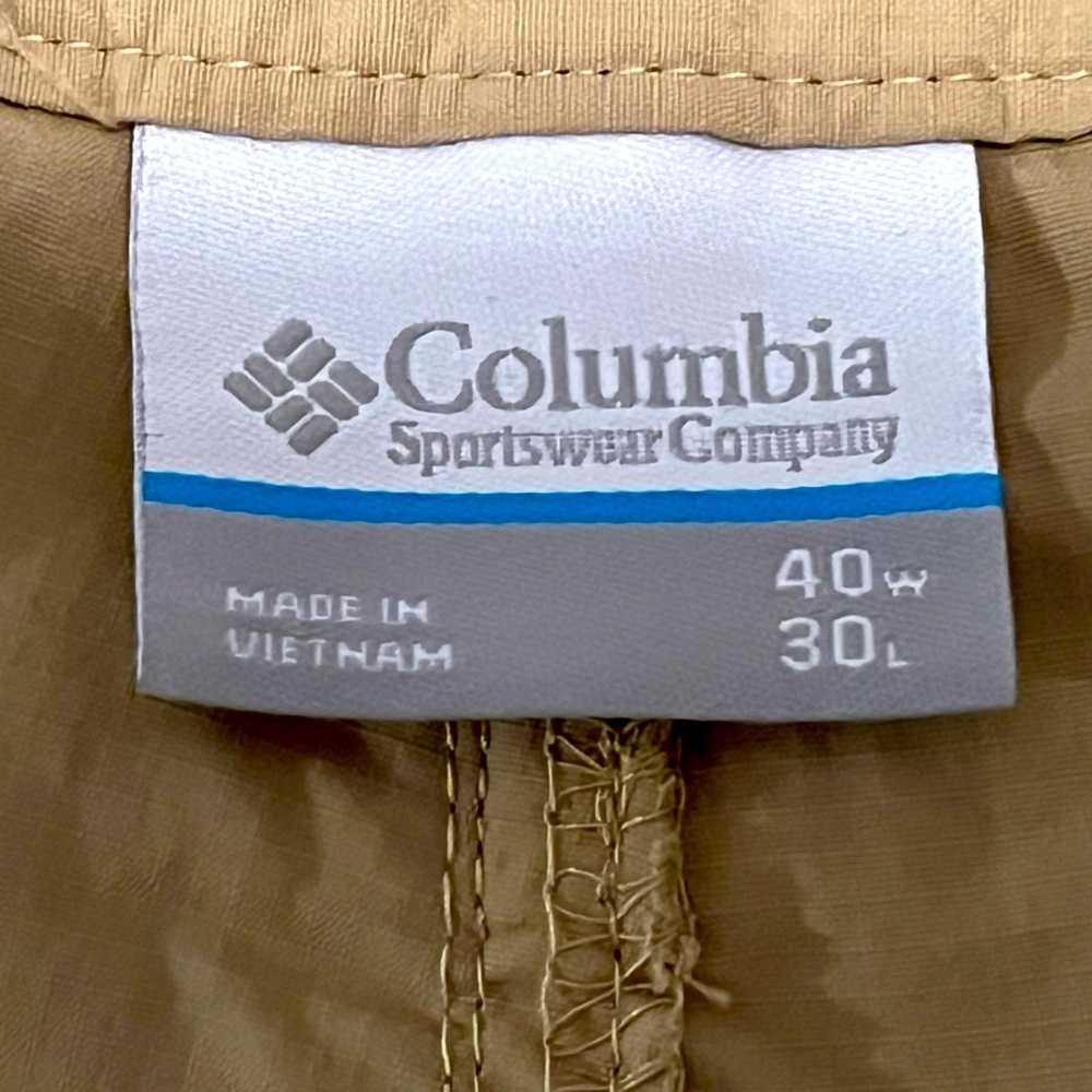 Mens Size 40/30 Khaki Fishing Pants